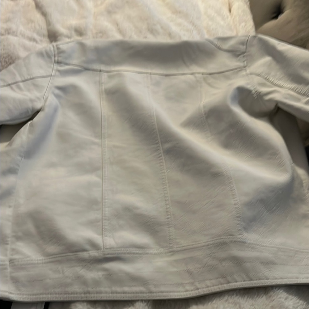 White And Black Performance Jacket - image 8